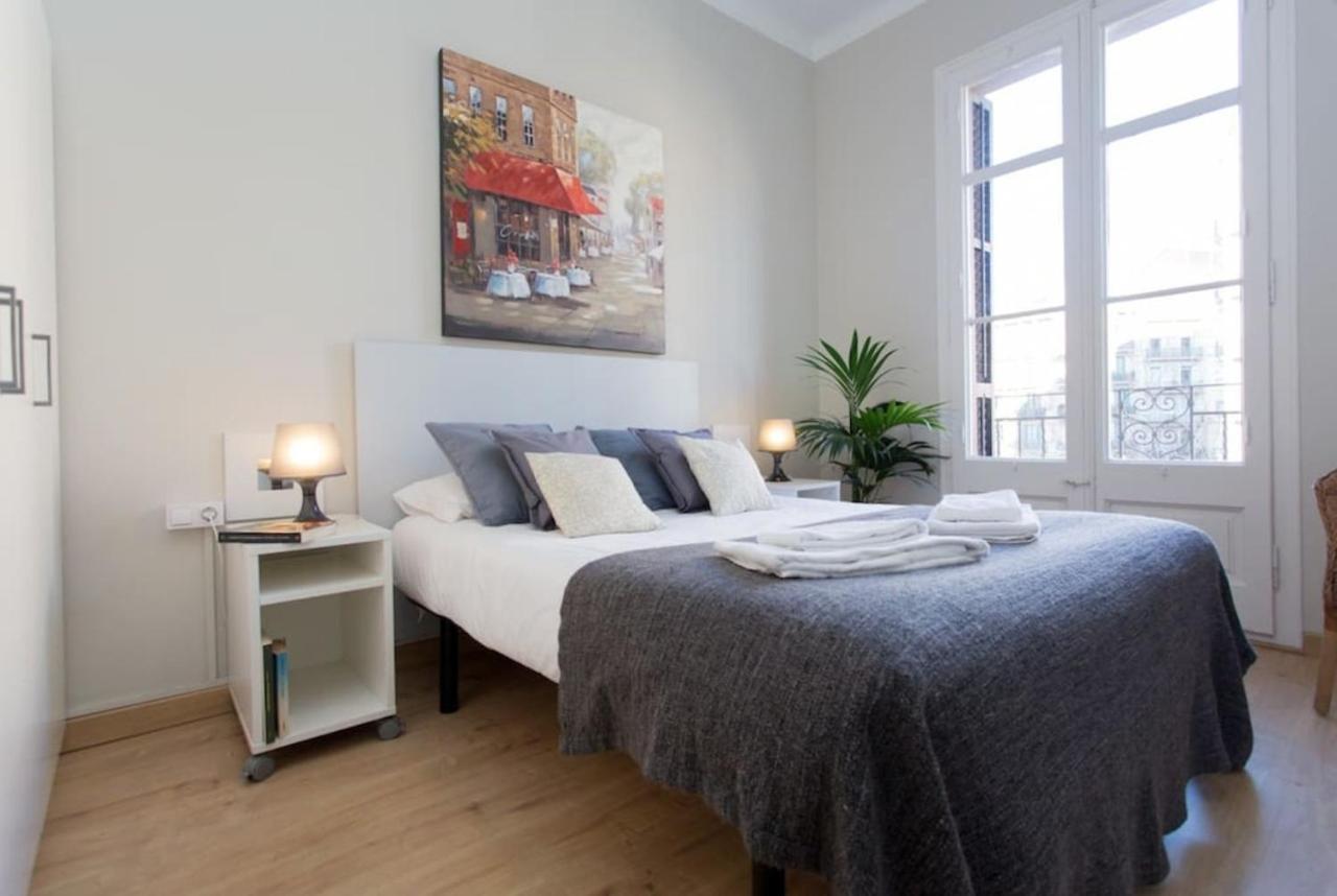 Priority Fira Apartments Barcelona Eksteriør bilde