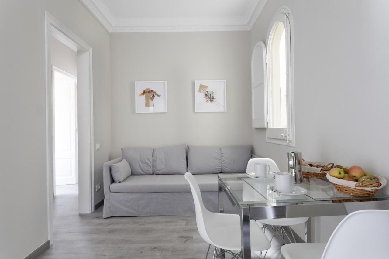 Priority Fira Apartments Barcelona Eksteriør bilde