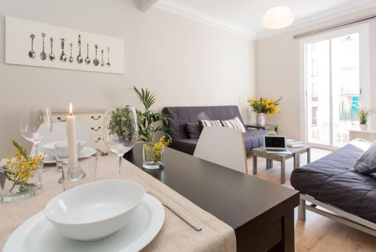Priority Fira Apartments Barcelona Eksteriør bilde