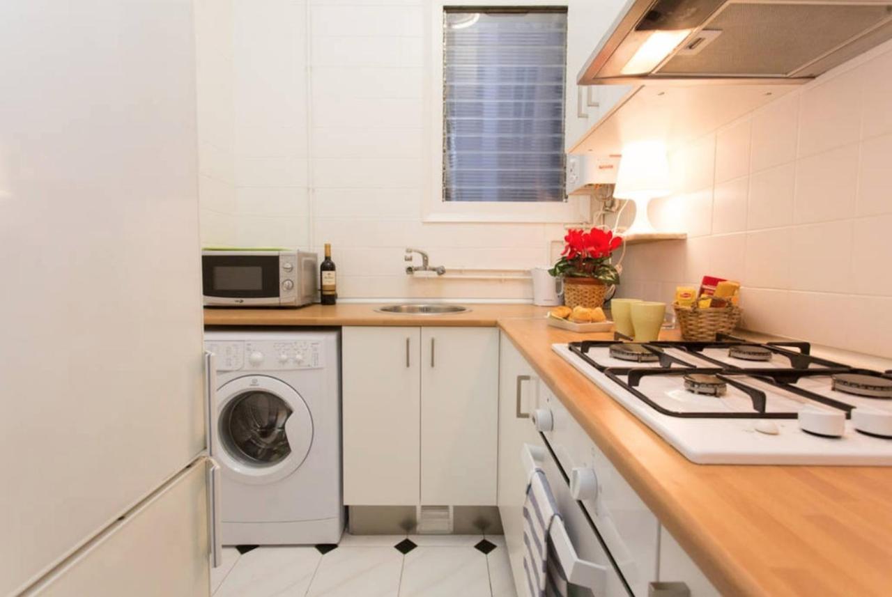 Priority Fira Apartments Barcelona Eksteriør bilde