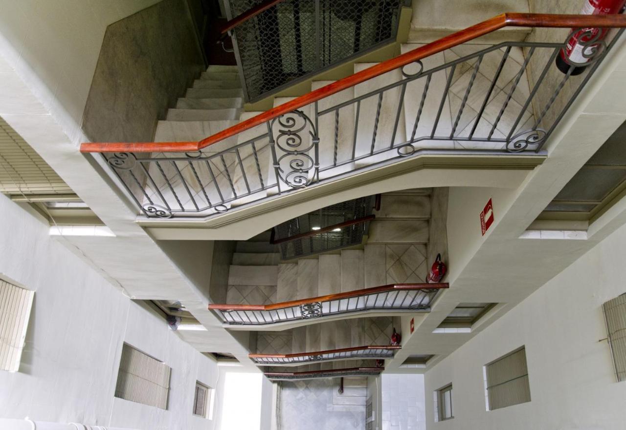Priority Fira Apartments Barcelona Eksteriør bilde