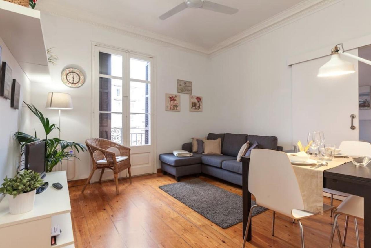 Priority Fira Apartments Barcelona Eksteriør bilde